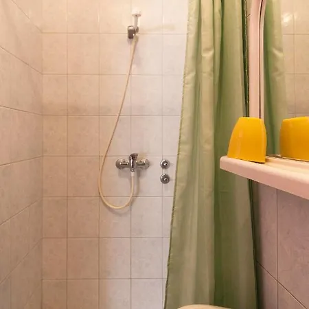 Zara Guest house 3*
