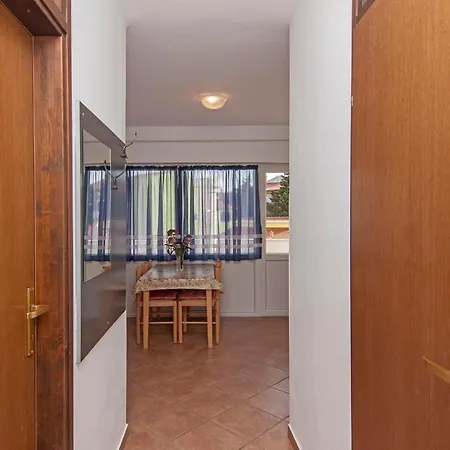 Zara Guest house