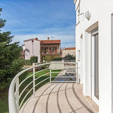 Zara Guest house 3*