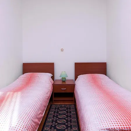 Guest house Zara