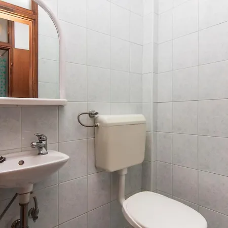 Zara Guest house 3*